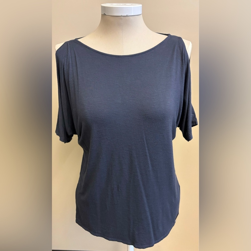 Jones New York Blue Bateau Neck Short Sleeve cold shoulder Tee women's size S